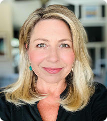 Sheila Folk headshot